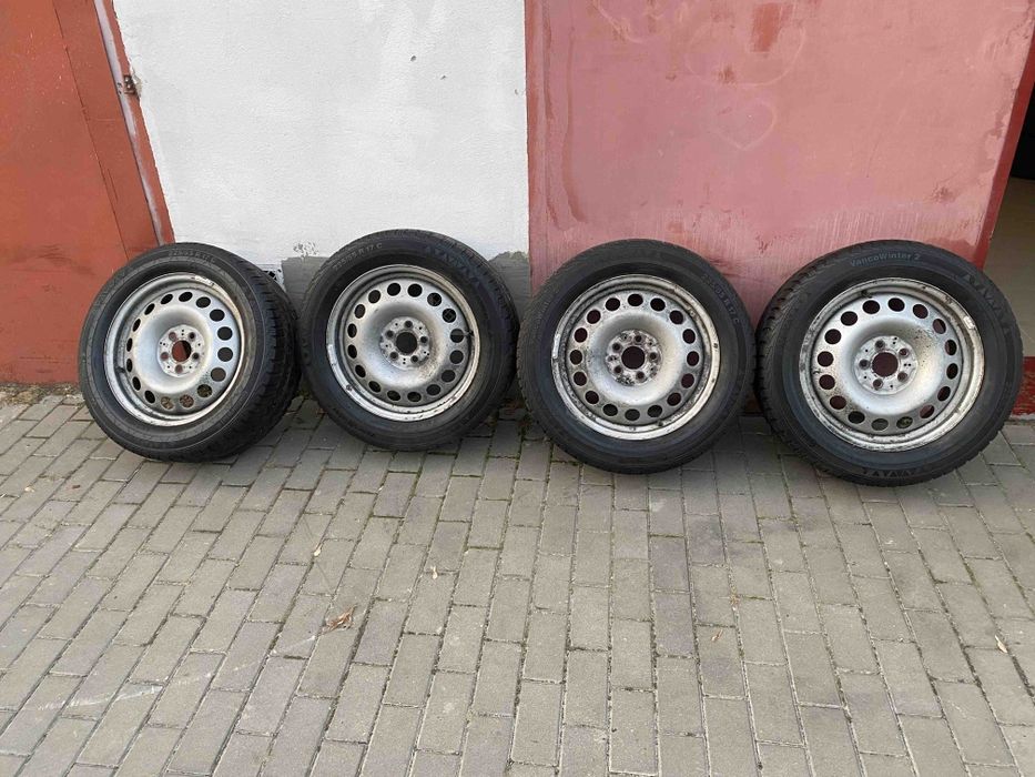 Диски R17 5/112 з зимовою резиною 225/65 C на Mercedes Vito
