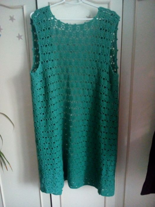 Жилет вязаный. Ручная работа.