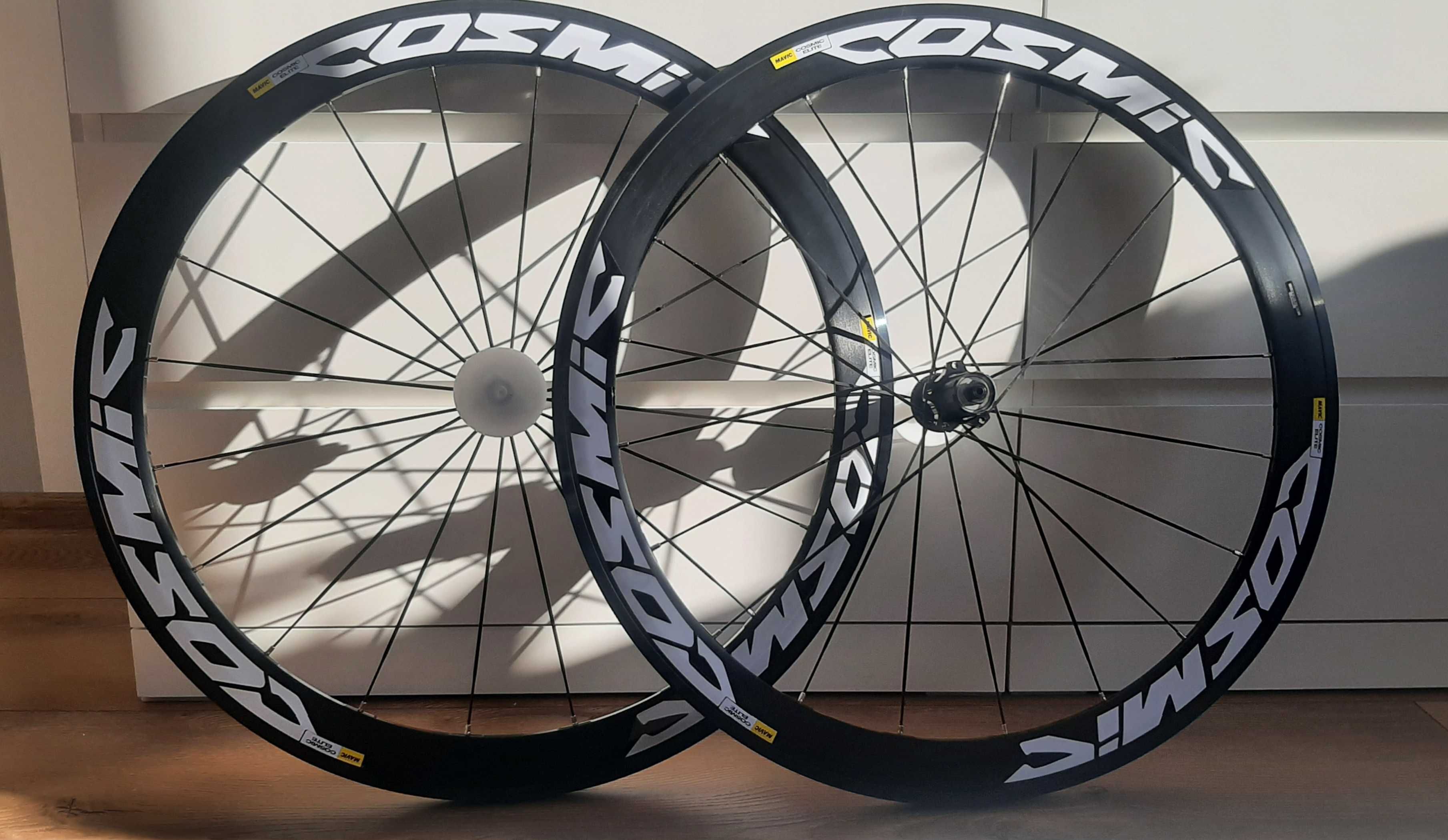 Koła Mavic Cosmic Elite 40mm, V-brake, Shimano