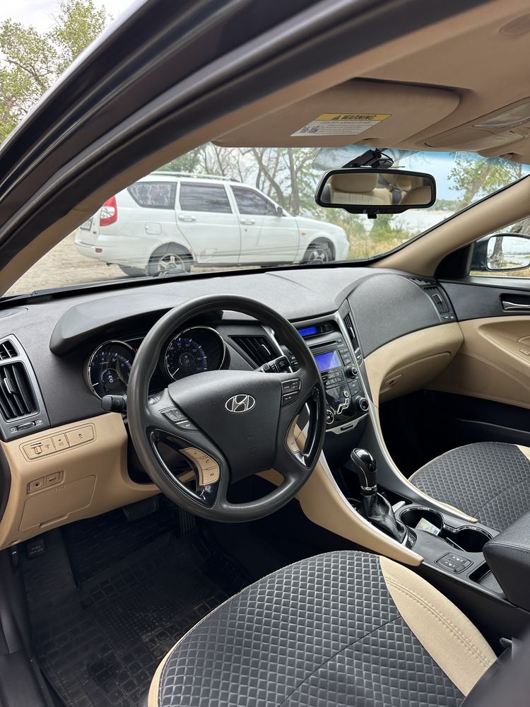 Hyundai sonata 2012 2.4 gdi бензин на автоматі