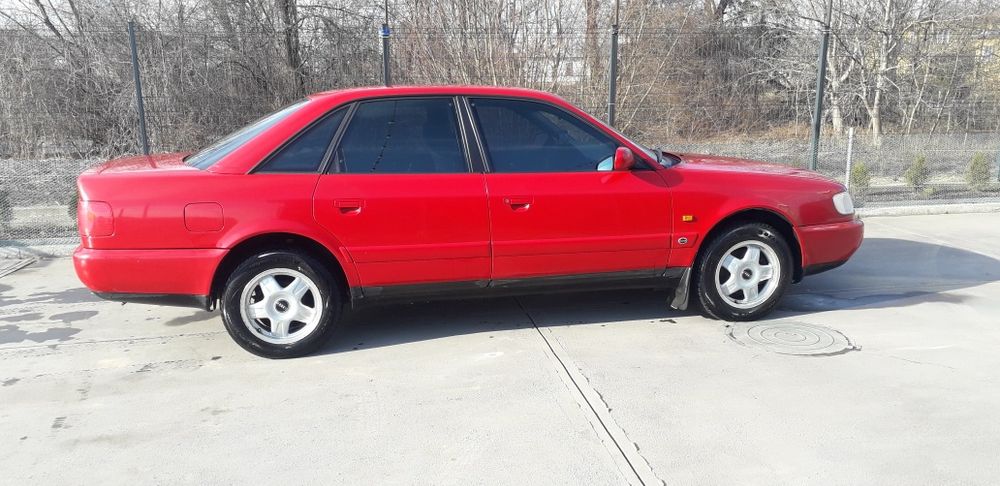 Ауді а6 с4 1995р.