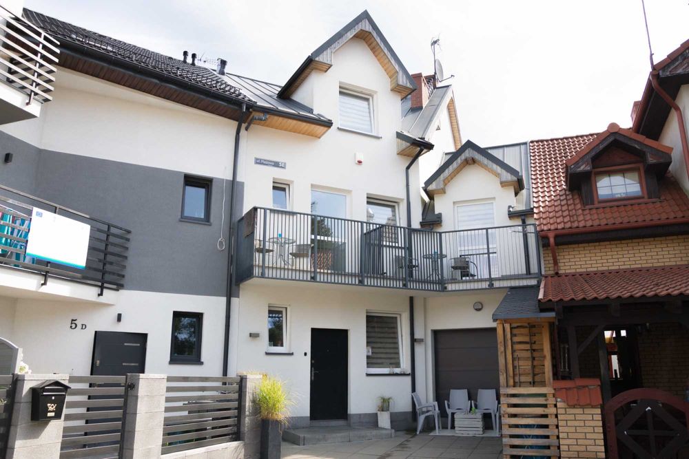 Pensjonat LAZYTOWN, wczasy, urlop, nocleg, wynajem pokoi 150m od plaży