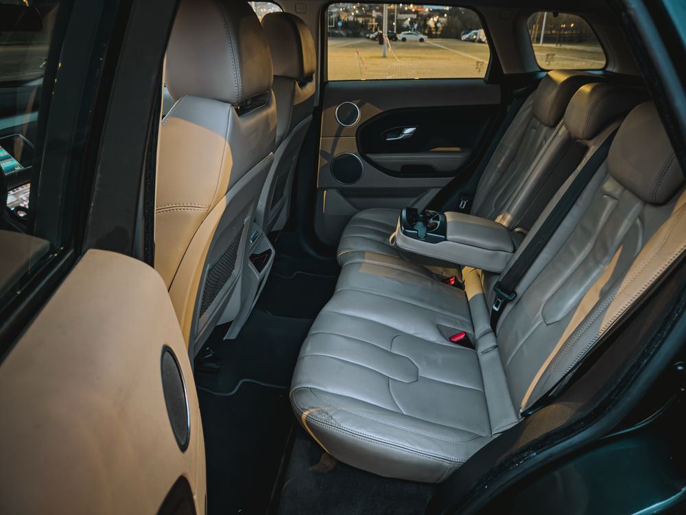 Range Rover Evoque 2.2 (automático)
