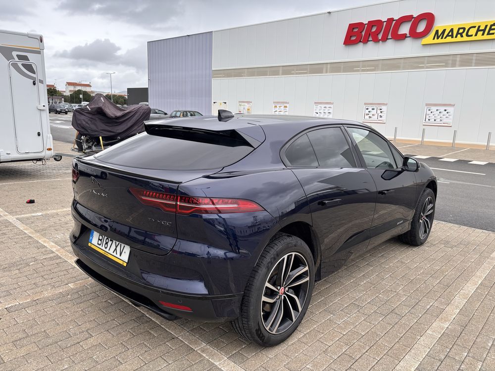 JAGUAR I-Pace EV400 AWD R-Dynamic