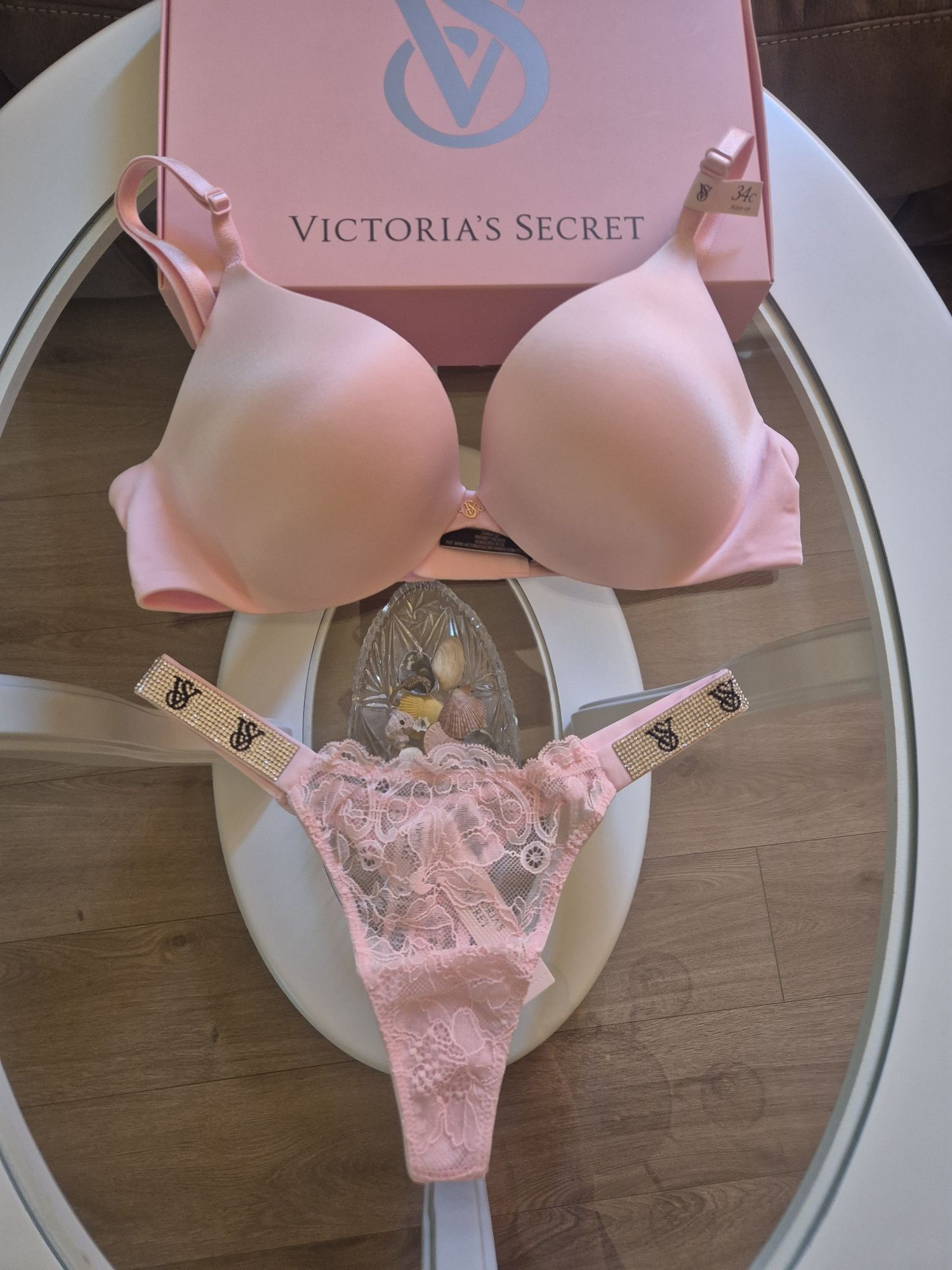 Комплект белья Victoria's secret 32C/XS