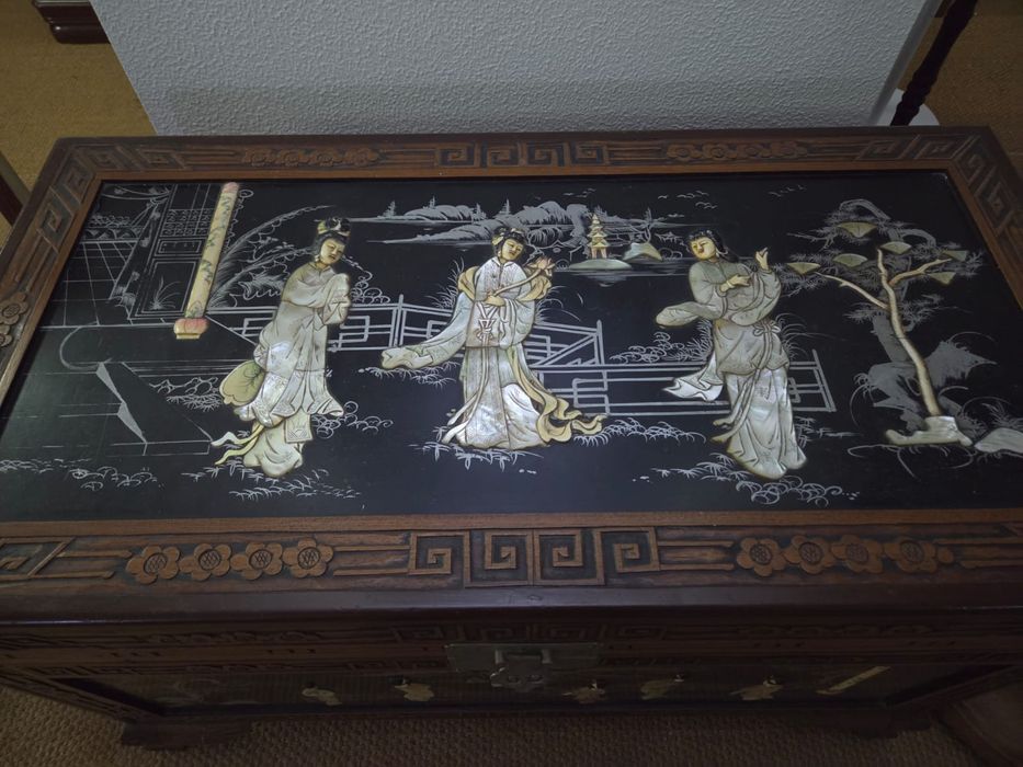 Arca Oriental em canfora