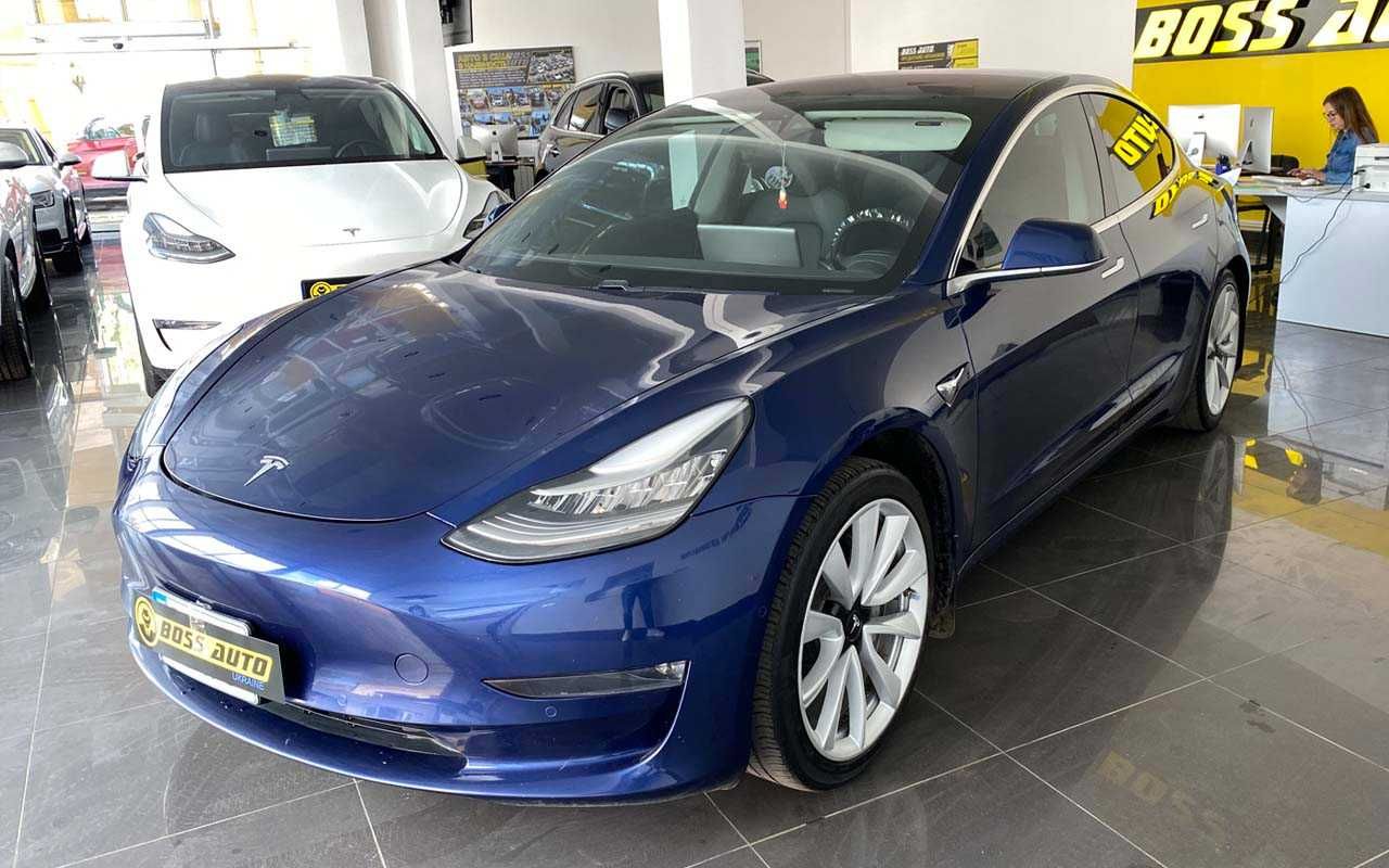 Tesla Model 3 2018