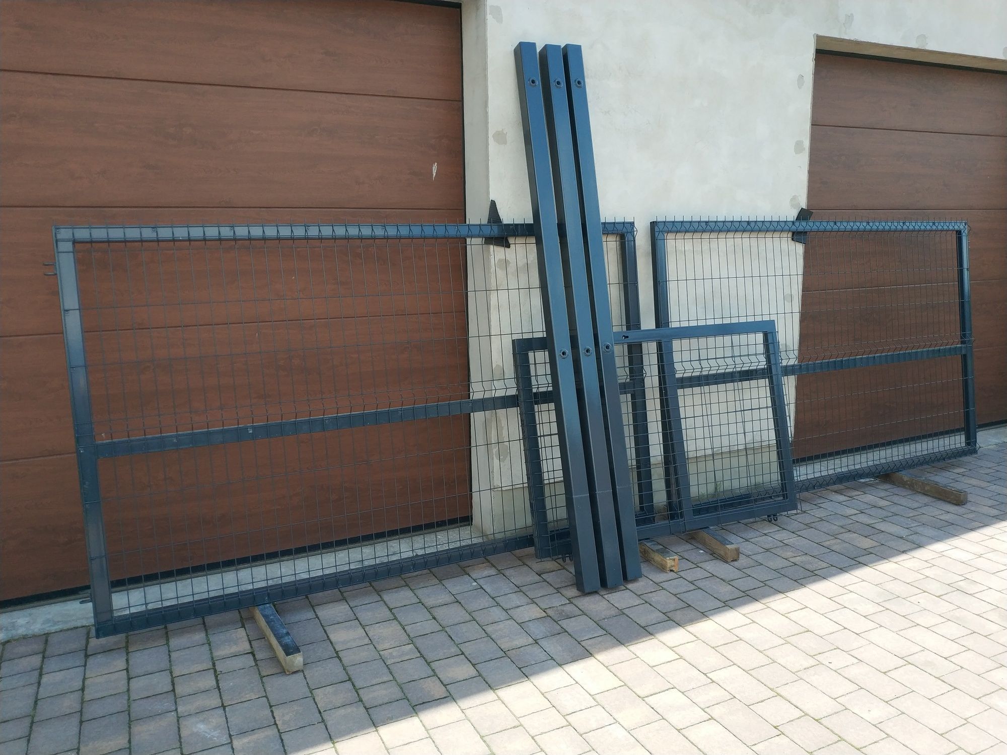 Brama panelowa dwuskrzydłowa, OCYNKOWANA OGNIOWO