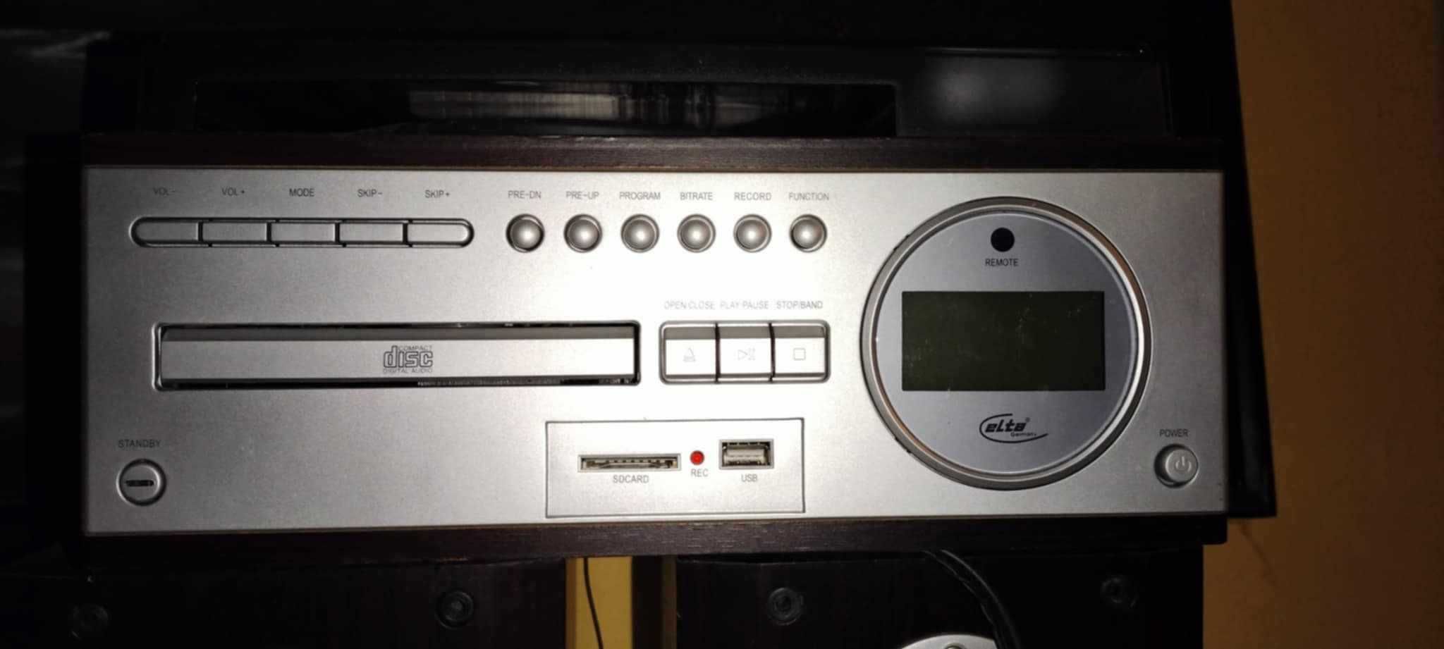 gramofon Elta z głośnikami