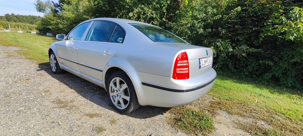 Skoda superb wersja Elegance 1.9 tdi automat 2005