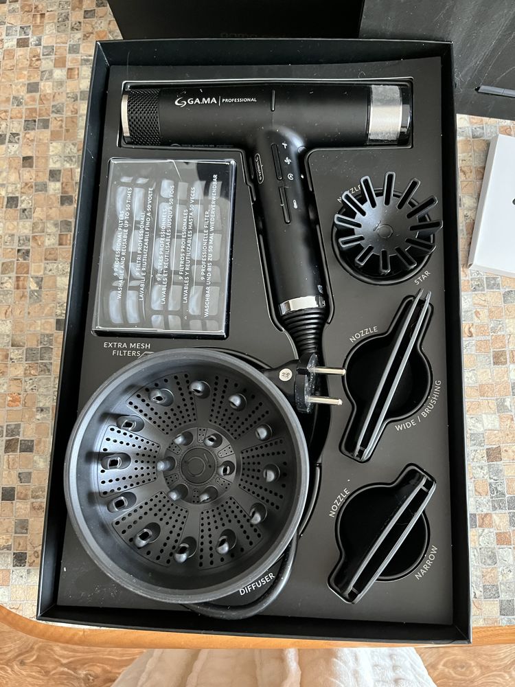 Професійний фен GAMA iQ2 BLACK (PH6075.BK)