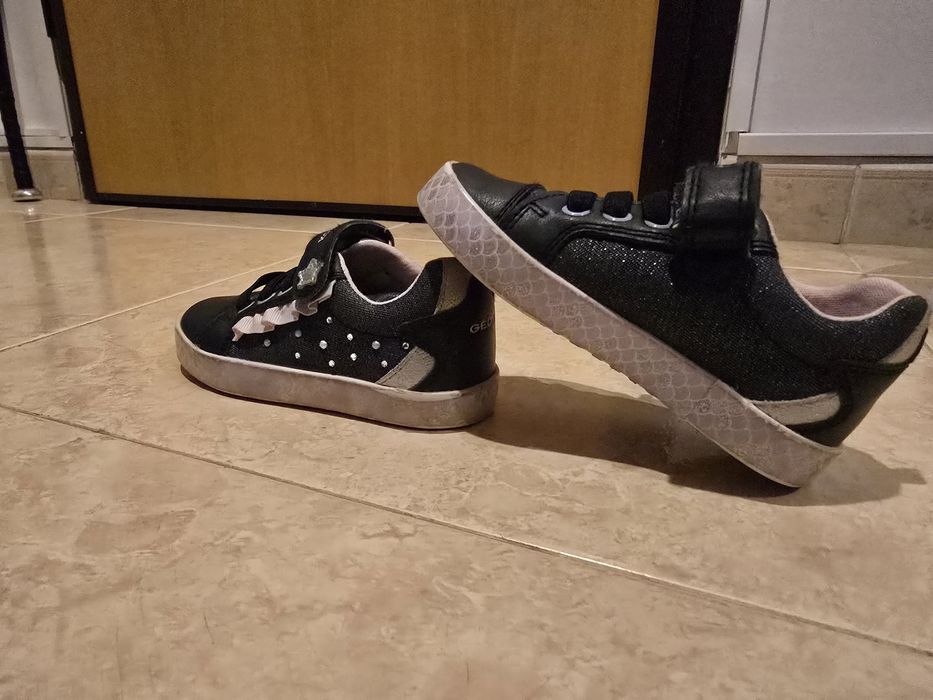 Ténis Geox menina ótimo estado
