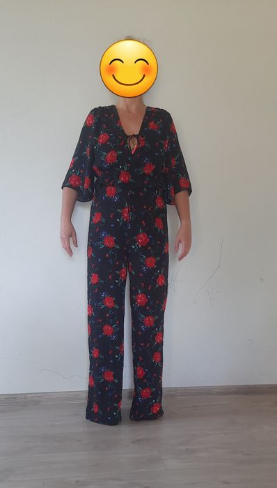 Kombinezon kwiaty wzorzysty elegancki wizytowy 38 M