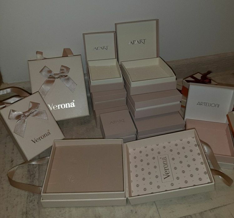 Pudełka na biżuterię - Apart, Verona