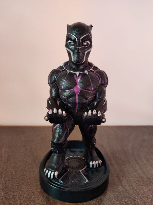 чорна пантера + подарунок