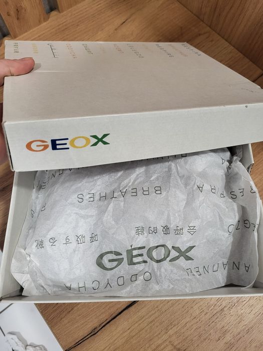 Продам черевики Geox весна/осінь