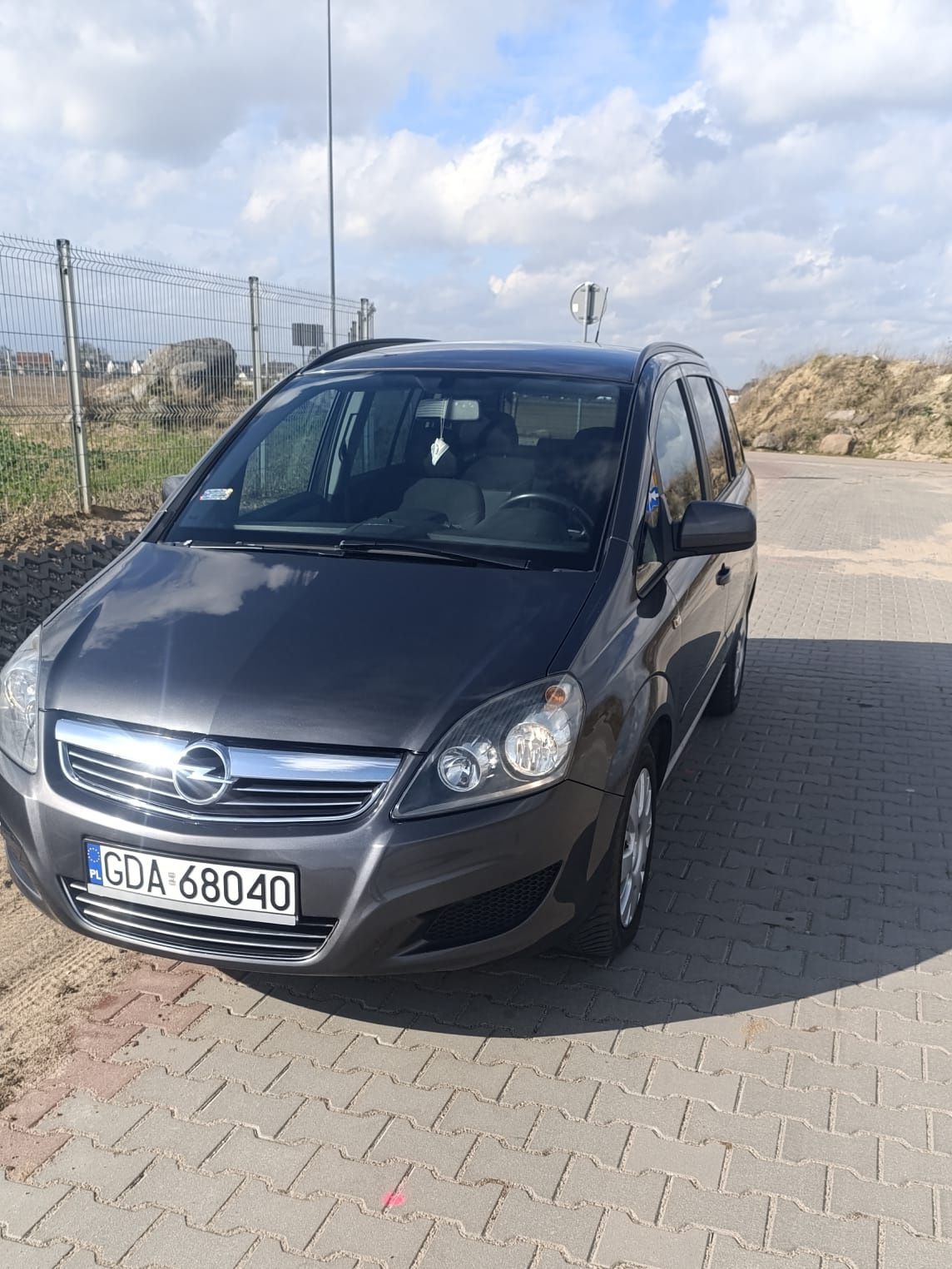 Opel Zafira 1.6 2012R