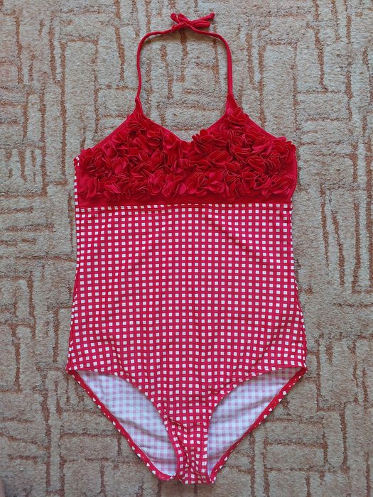 Слитные купальники