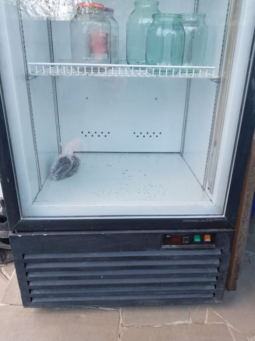 Продам холодильник