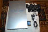 konsola PS2 FAT, model SCPH 50004, kable, karta pamięci 16 MB, pad