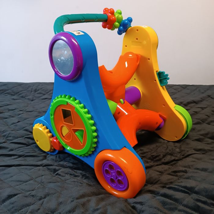 Chodzik Dziecięcy z elementami interaktywnymi