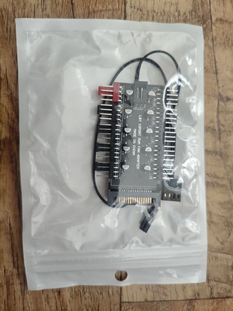 Kontroler wentylatorów 4pin PWM max 10 sztuk SATA + PWM