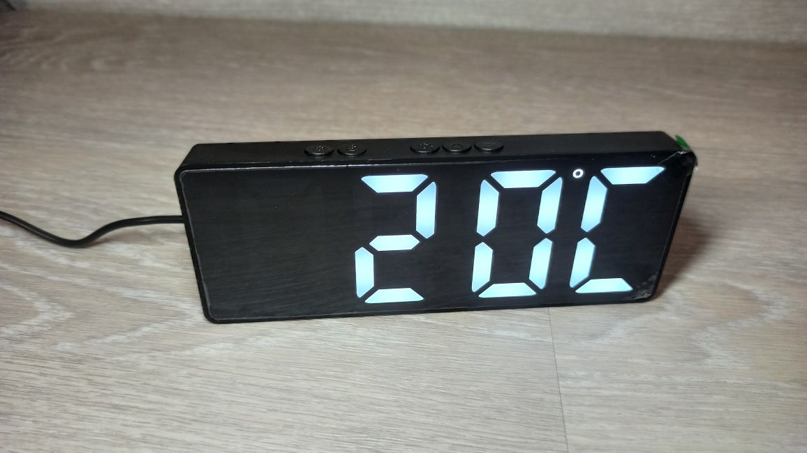 Светодиодные зеркальные настольные часы, цифровой будильник
