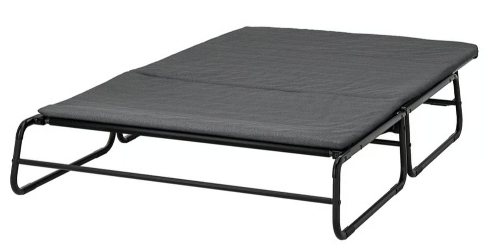 Sofá-cama usado apenas uma vez