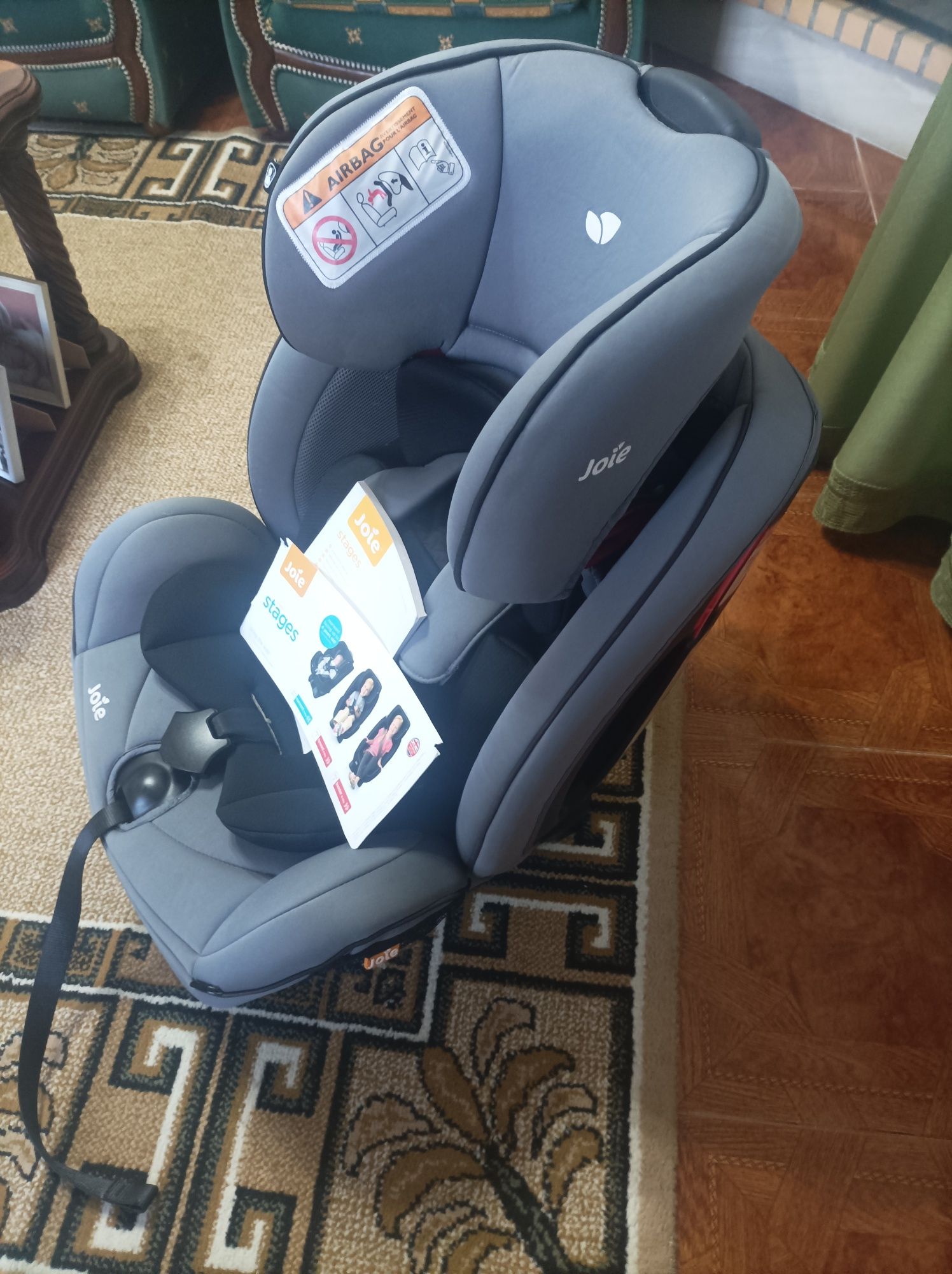 Cadeira auto Joie Stages