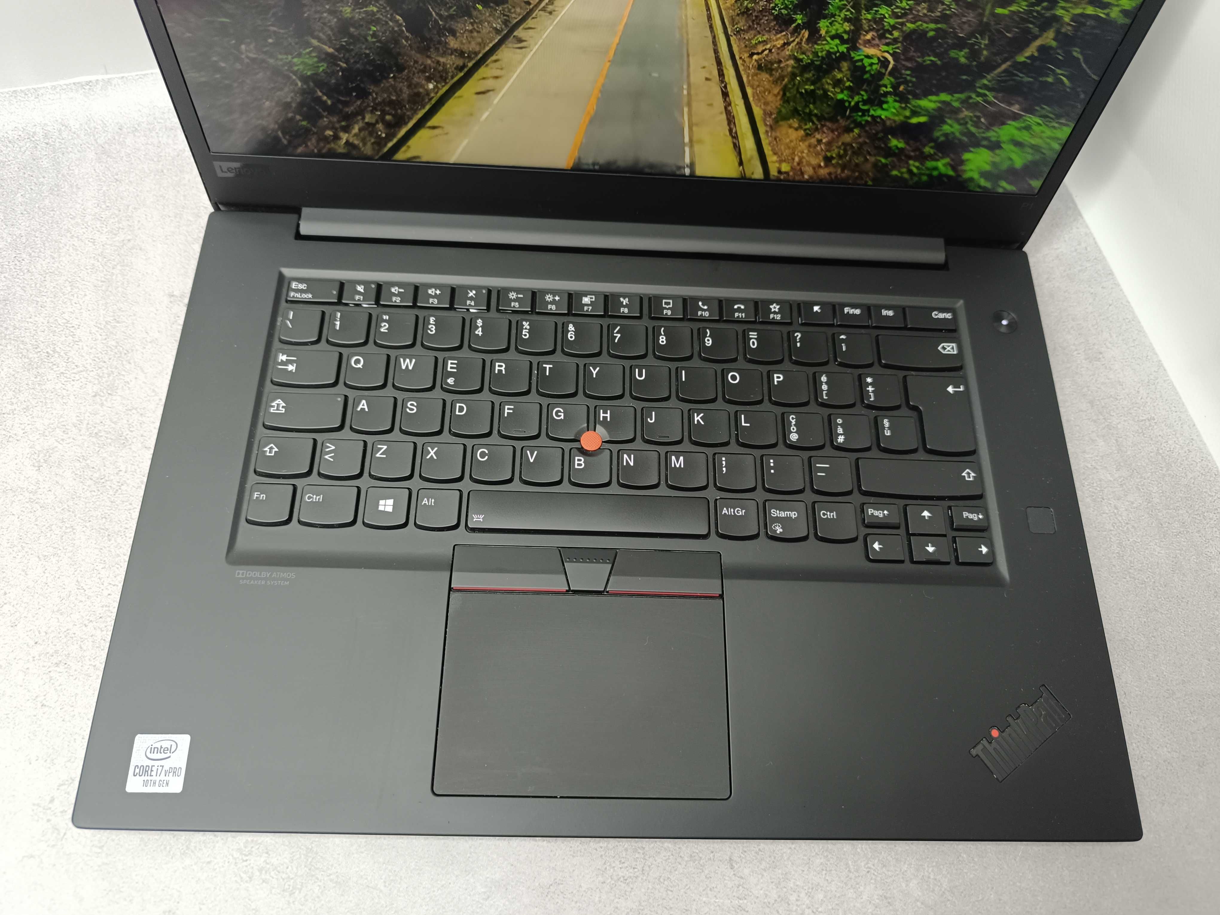T2000 (4GB)/Lenovo ThinkPad P1 G3/i7-10850H/6 ядер/12 потоків/16/512M2