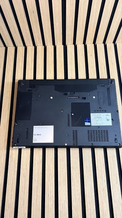 Продам ноутбук Fujitsu LifeBook E743 — i5-3340M / 8 ГБ / 128ГБ SSD