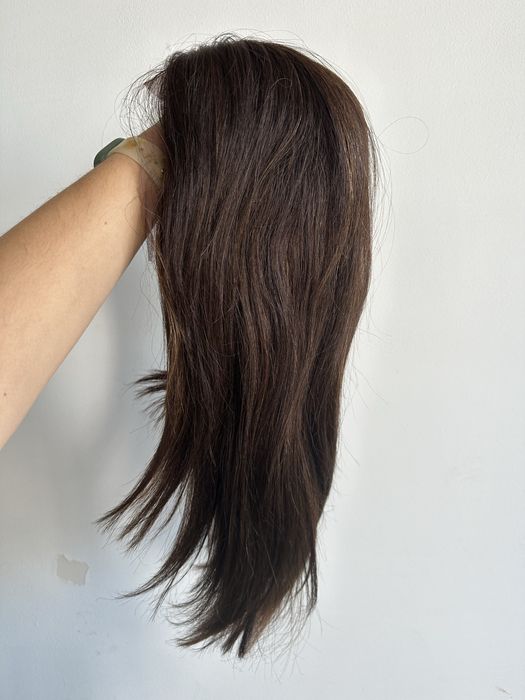 Peruka naturlany braz 100% wlosy ludzkie z delikatnymi pasemkami