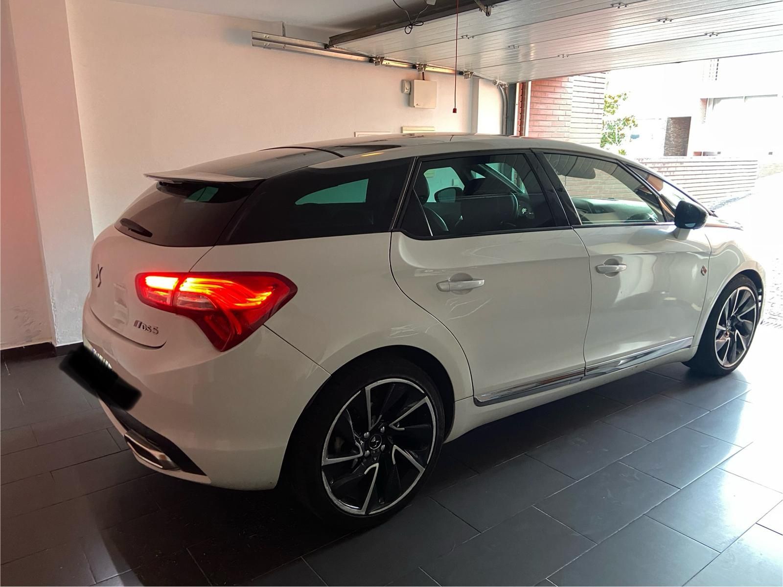Ds5 hibrid 2.0 180cv