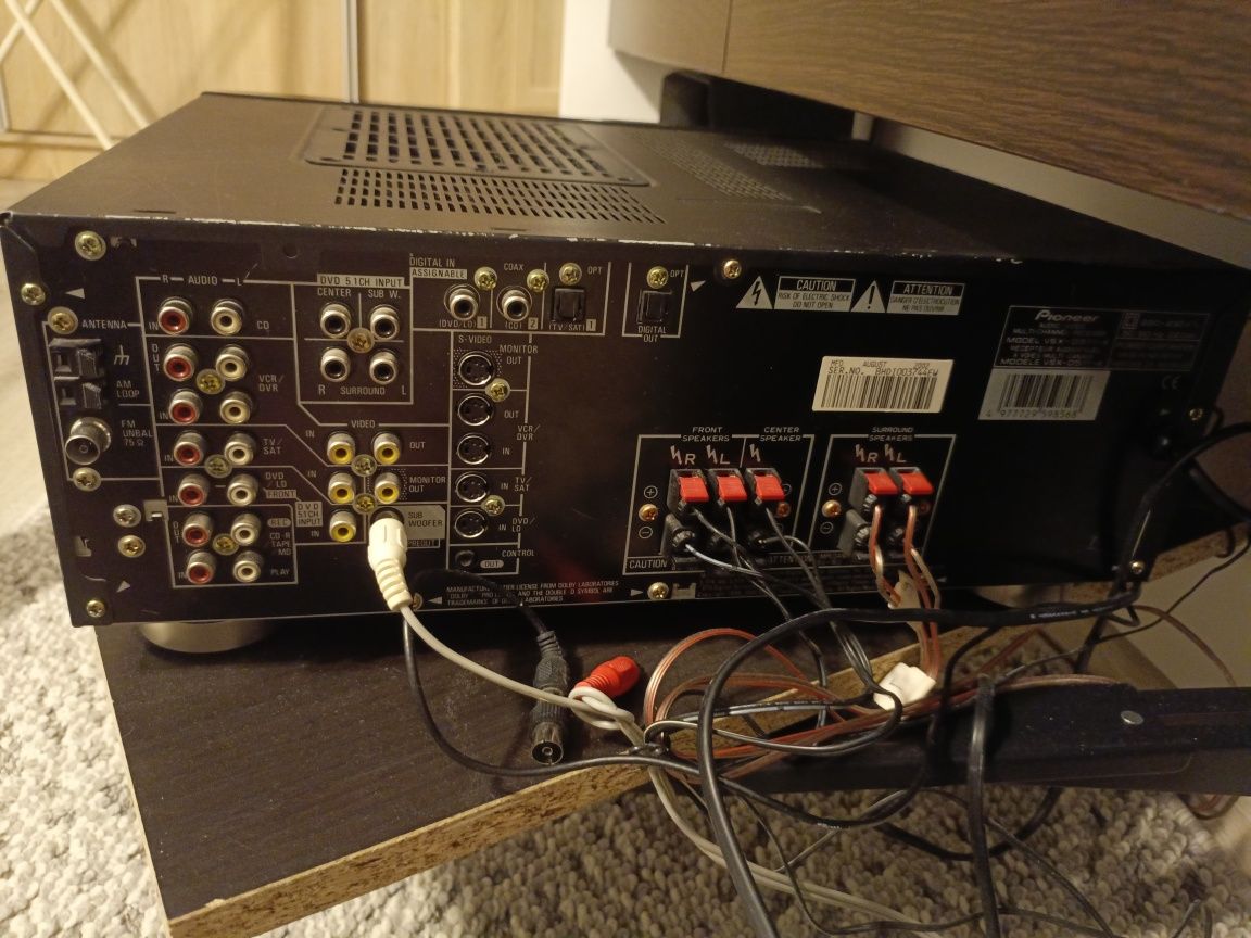 Amplituner Pioneer vsx-d511 5.1 dolby digital