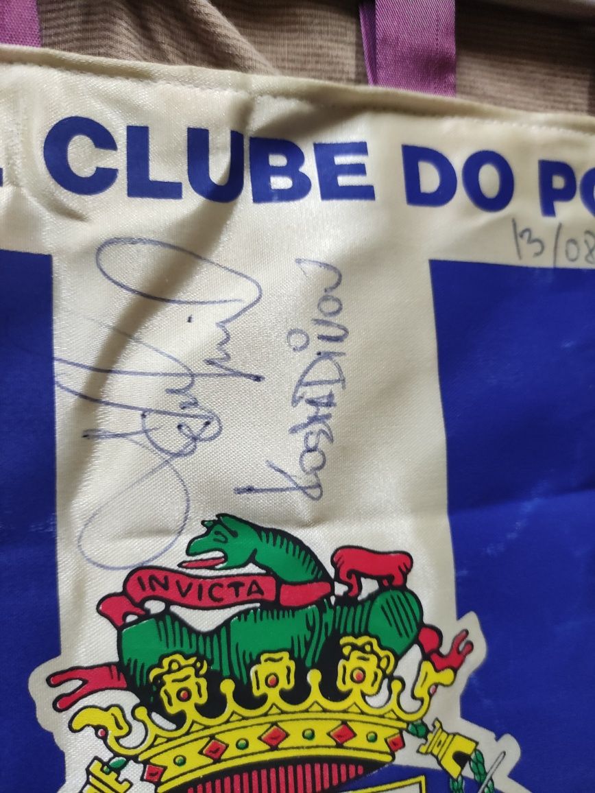 Galhardete FCPorto 1993 assinado