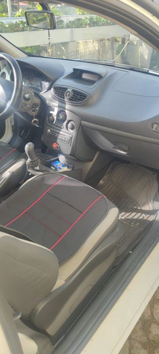 Clio 1.5 cdi commercial