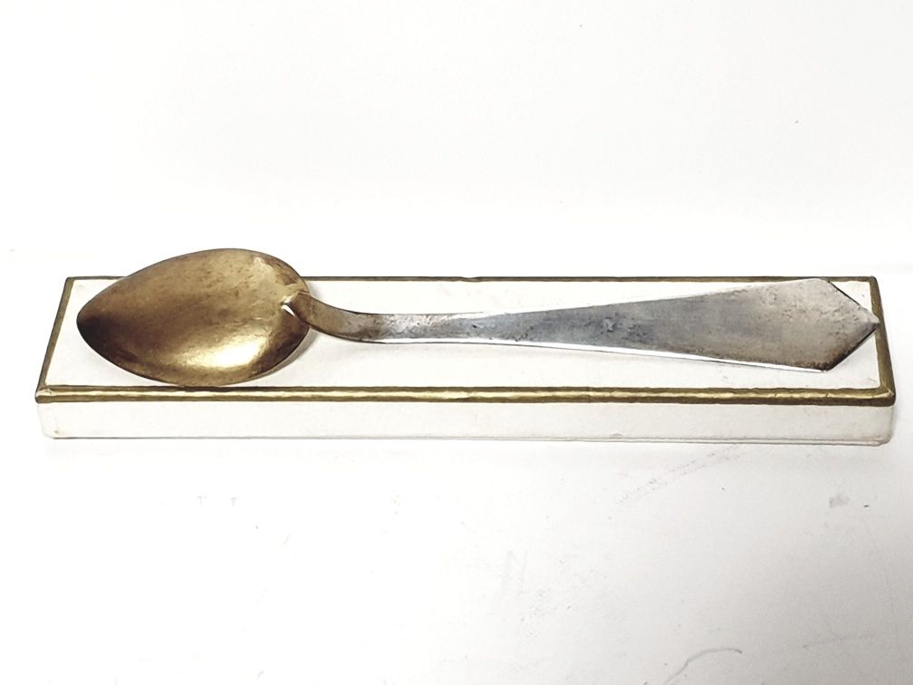 Lindo colher de bebé  vintage em prata portuguesa