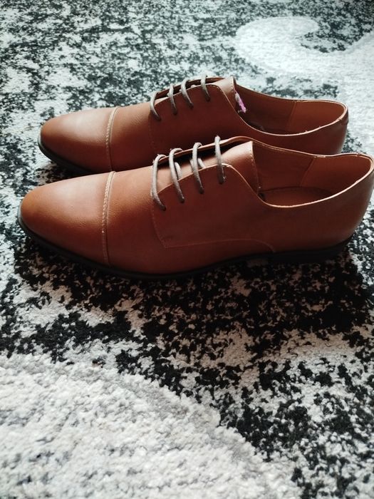 Чоловічі туфлі 44 розмір