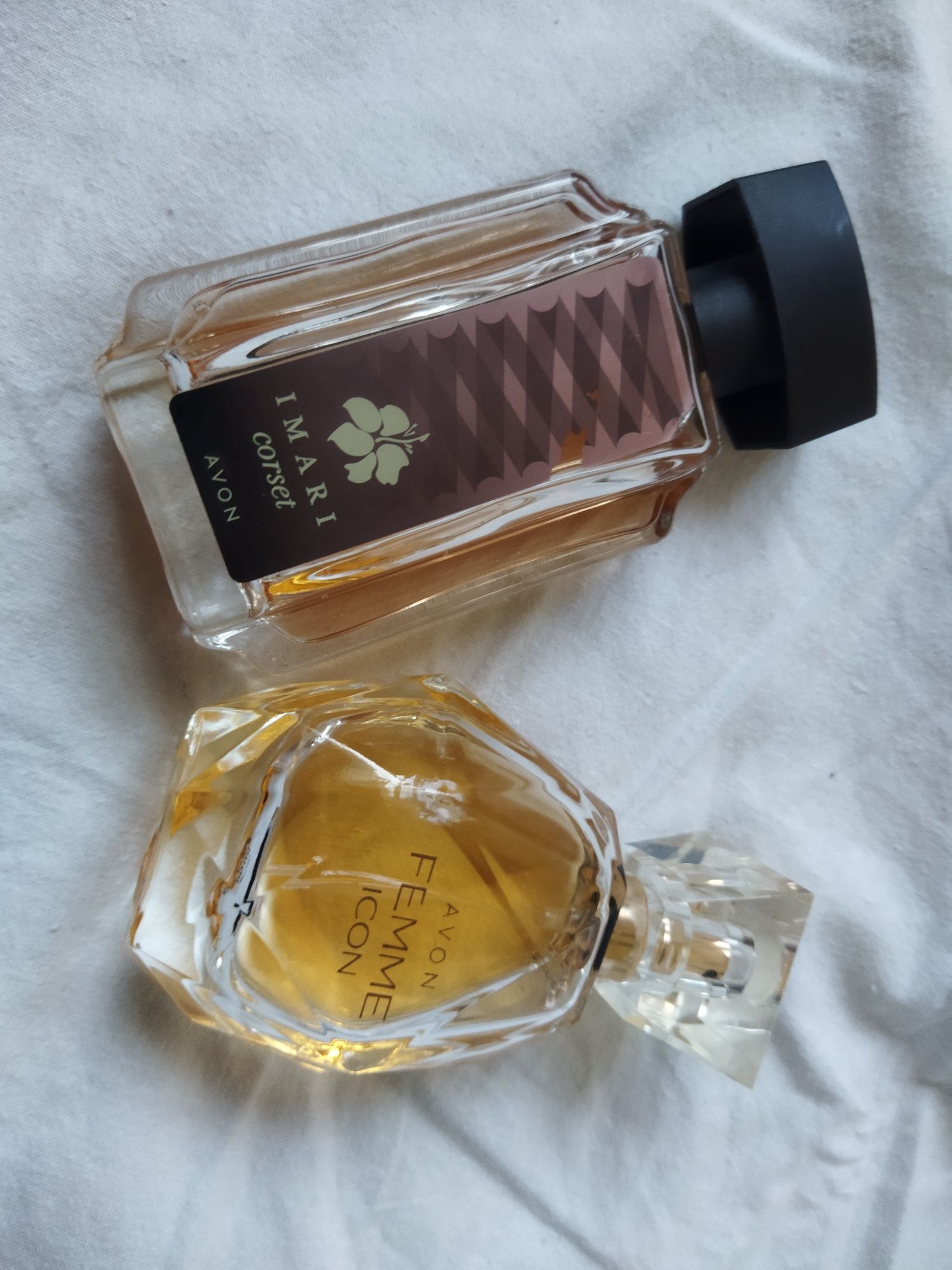 Zestaw Perfumy Avon Femme Icon, Inari corset