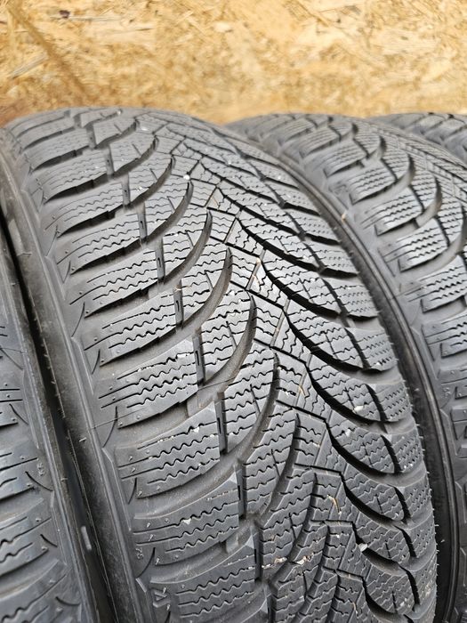 Jak Nowe!!  2024rok!  205/60 r16 Nexen Winguard SnowG.  8mm