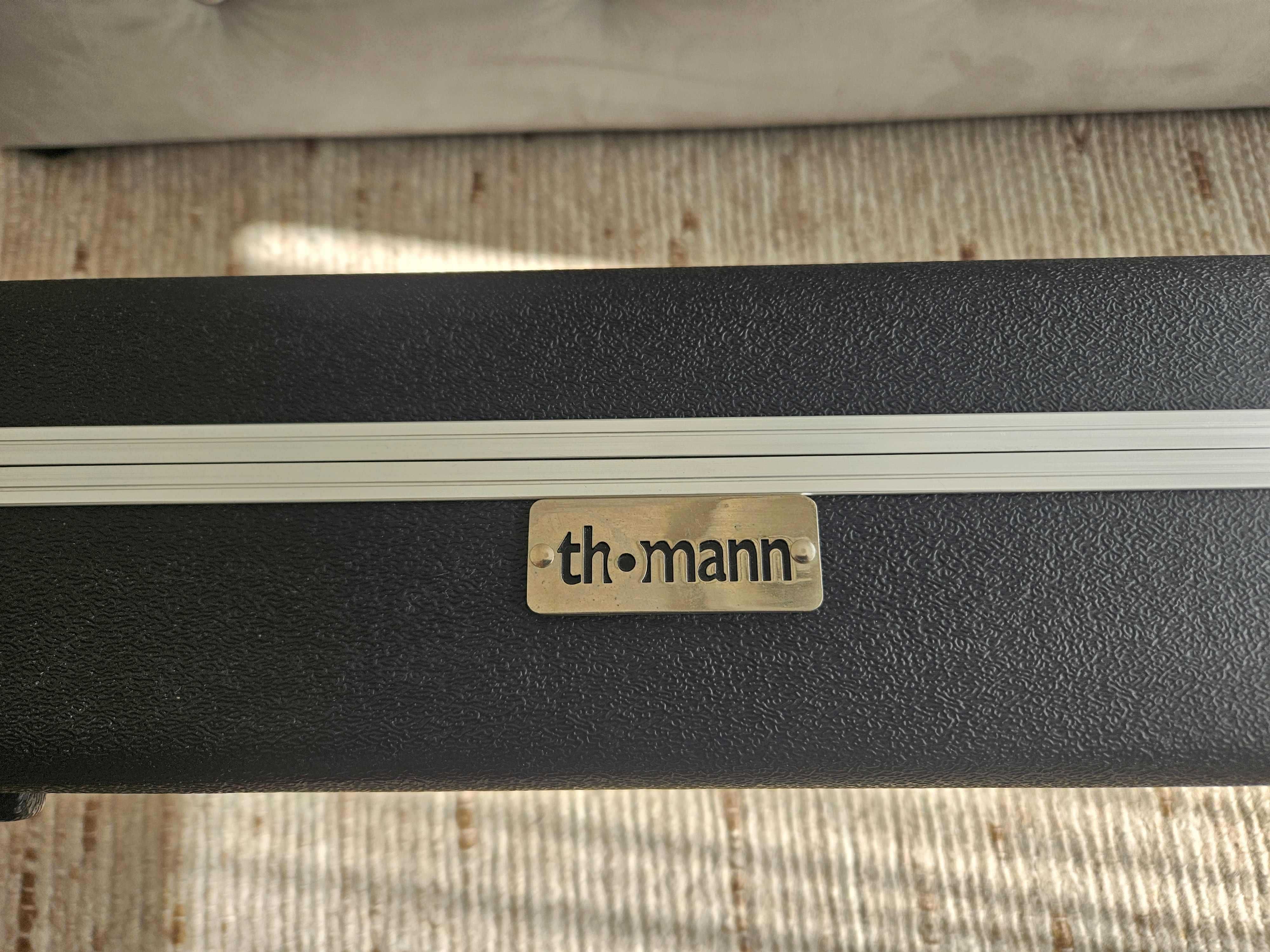 Gitara basowa Ibanez SR500+akcesoria futerał, kabel, metronom, stroik