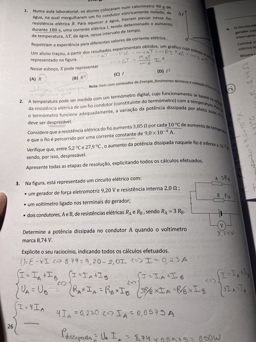 (vendido) Livro IAVE Física e Química A