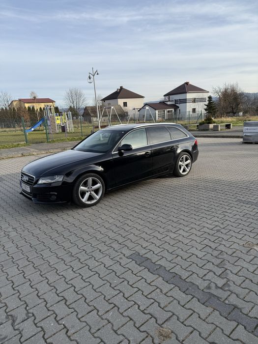 AUDI A4 AVANT B8 2.0TDI 2010 S-line