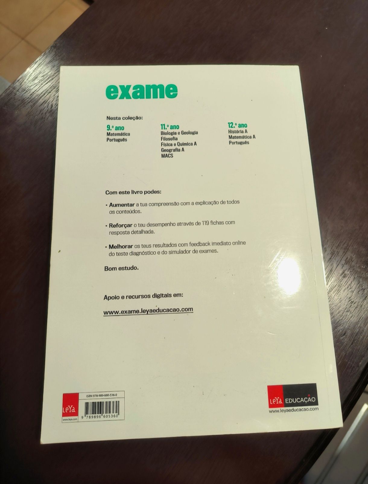 Livro de preparação para Exame de Português 12°ano