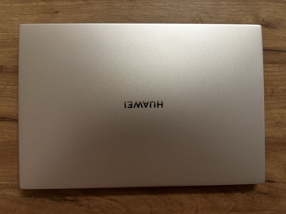 Laptop Huawai Stan idealny