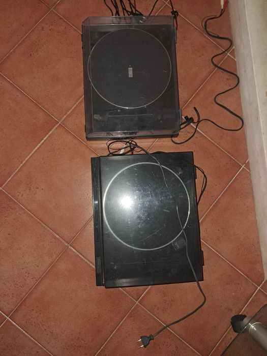 2 gira discos para peças ou reparação