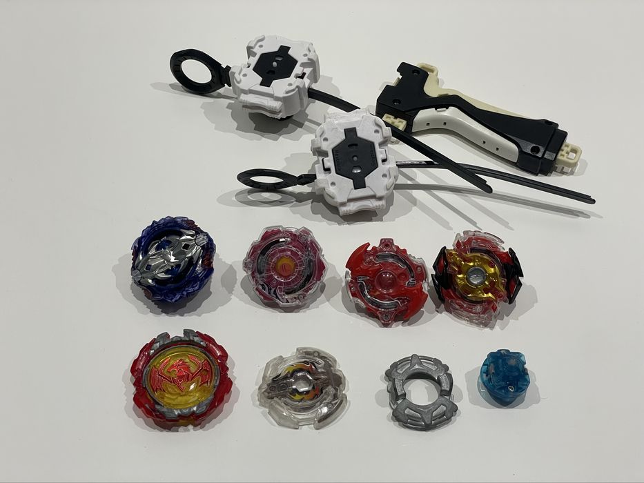 Conjunto Beyblade Réplica