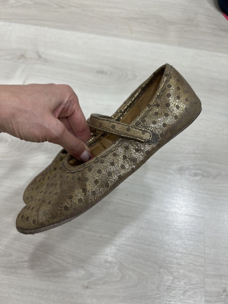 Туфли чешки на девочку POM D’API