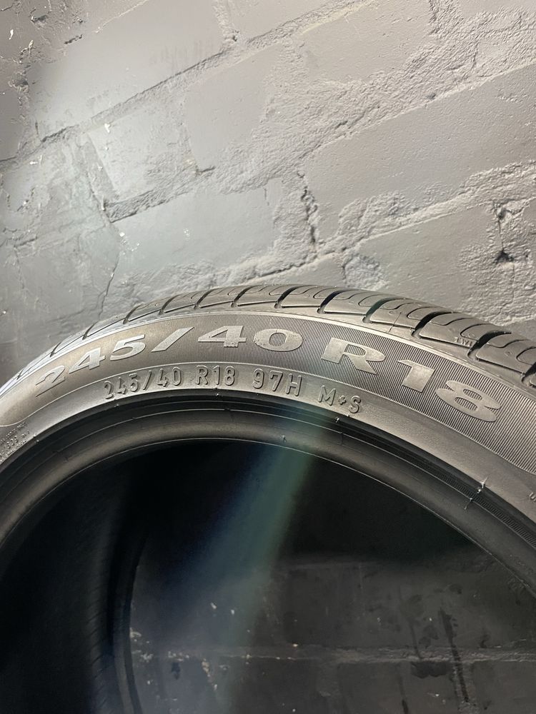 4шт 245/40 R18 Pirelli Cinturato P7 All Season