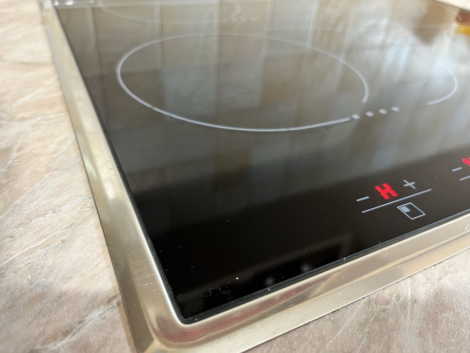 Електрична варильна поверхня Fagot